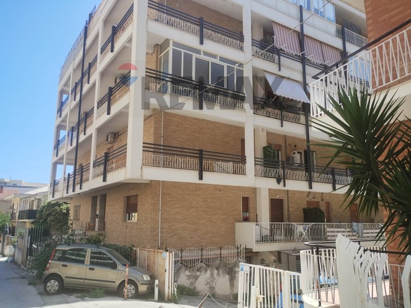 Trilocale in Vendita a Siracusa, 122'000&euro;, 111 m²