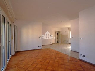 Appartamento in Vendita a Valperga, 122'000&euro;, 110 m²