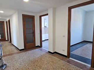 Attico in Affitto a Lavagna, 1'100&euro;, 130 m²