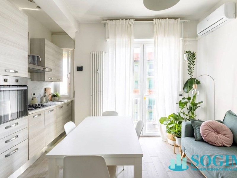 Bilocale in Vendita a Milano, 259'000&euro;, 50 m²