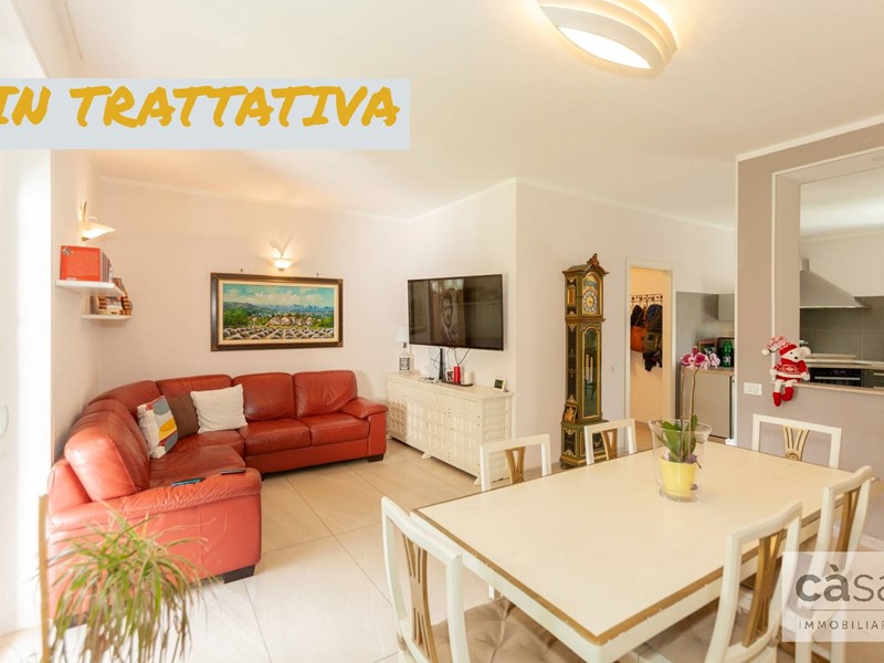 Trilocale in Vendita a Vedano Olona, 195'000&euro;, 110 m²