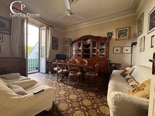 Quadrilocale in Vendita a Firenze, 450'000&euro;, 107 m²