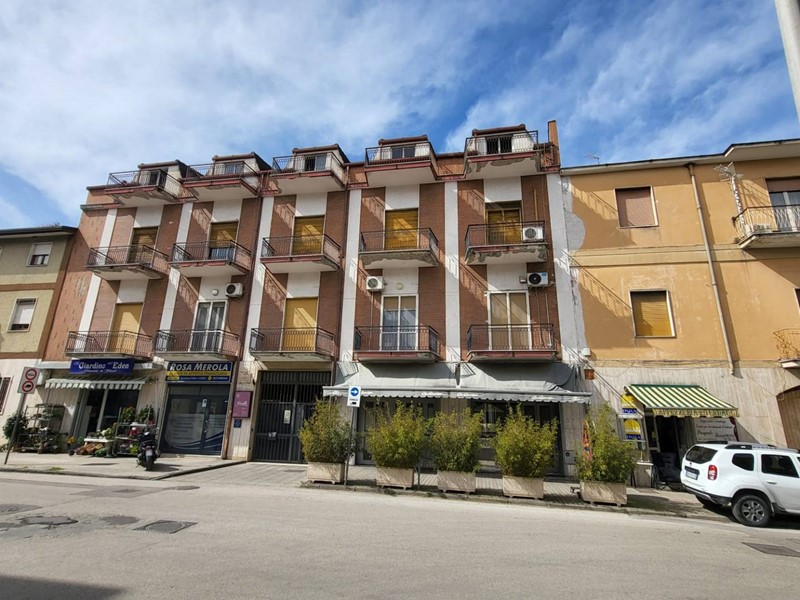 Attico in Vendita a Santa Maria Capua Vetere, 30'000&euro;, 125 m²
