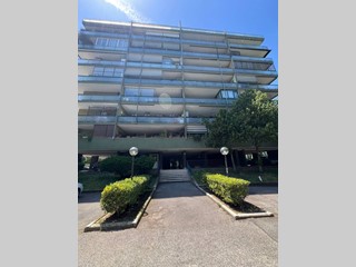 Bilocale in Vendita a Roma, 283'000&euro;, 85 m²