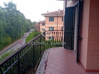 Appartamento in Vendita a Sutri, 140'000&euro;, 105 m²