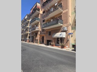 Trilocale in Vendita a Caserta, 115'000&euro;, 110 m²