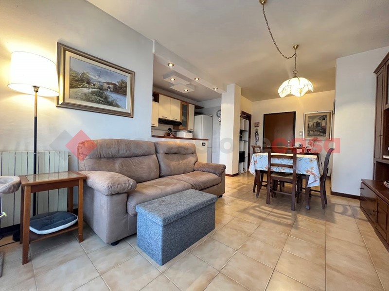 Bilocale in Affitto a Verona, 790&euro;, 75 m²