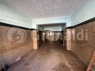 Trilocale in Vendita a Messina, 35'000&euro;, 100 m²