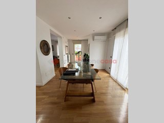 Attico in Vendita a Bari, 185'000&euro;, 71 m²