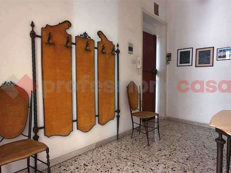Appartamento in Vendita a Siracusa, 125'000&euro;, 140 m²