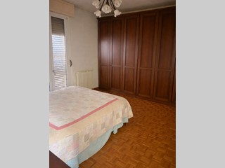 Trilocale in Vendita a Rescaldina, 145'000&euro;, 80 m²