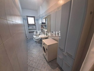 Bilocale in Affitto a Torino, 500&euro;, 60 m², con Box