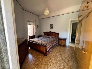 Bilocale in Vendita a Roma, 265'000&euro;, 87 m²