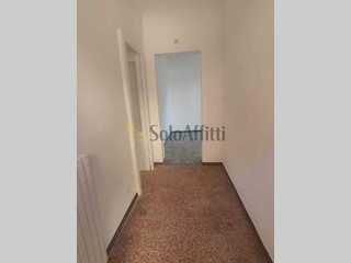 Bilocale in Affitto a Pavia, zona Stazione, 500&euro;, 54 m²