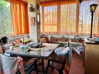 Quadrilocale in Vendita a Caltanissetta, 145'000&euro;, 109 m², arredato