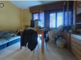 Quadrilocale in Vendita a Reggio Emilia, 67'500&euro;, 85 m²