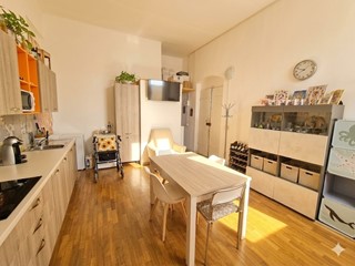 Trilocale in Vendita a La Spezia, zona EST, 113'000&euro;, 60 m², arredato