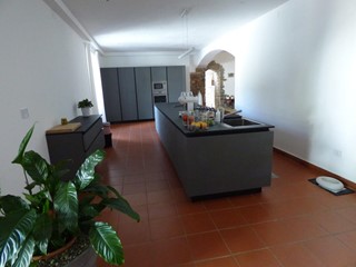 Quadrilocale in Vendita a Suvereto, 330'000&euro;, 160 m², arredato, con Box