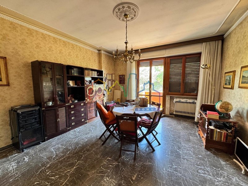 Appartamento in Vendita a Pisa, 295'000&euro;, 107 m², con Box