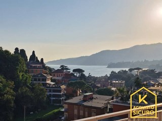 Trilocale in Vendita a Rapallo, 169'000&euro;, 68 m²