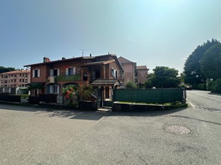 Trilocale in Vendita a Arcisate, 187'000&euro;, 115 m²