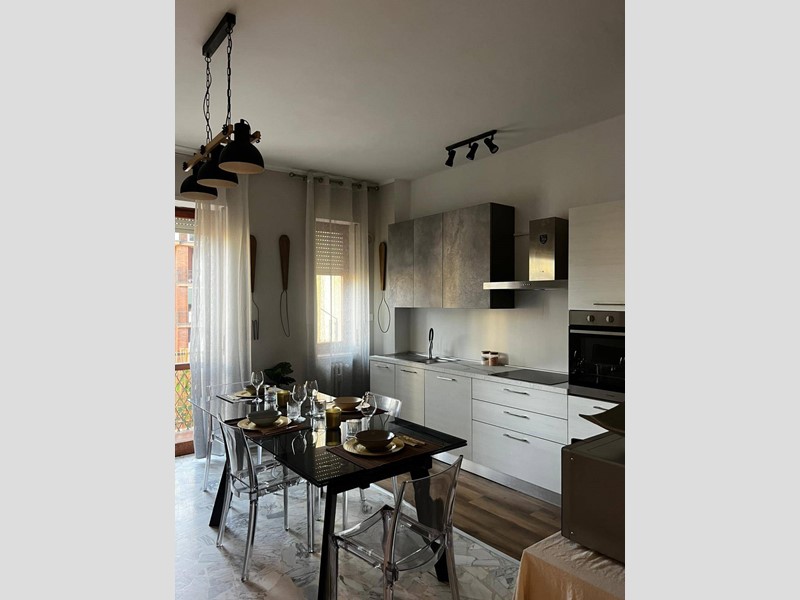 Trilocale in Vendita a Alessandria, 135'000&euro;, 87 m²
