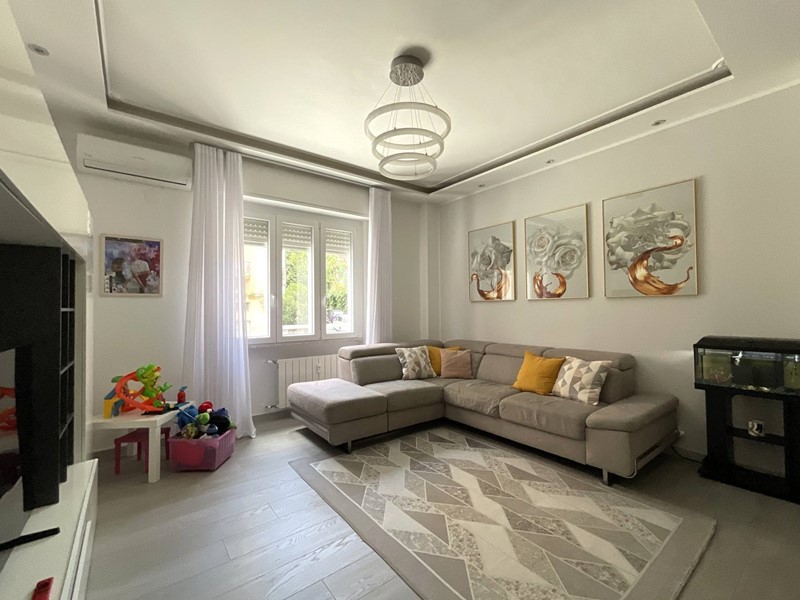 Trilocale in Vendita a Savona, 225'000&euro;, 110 m²