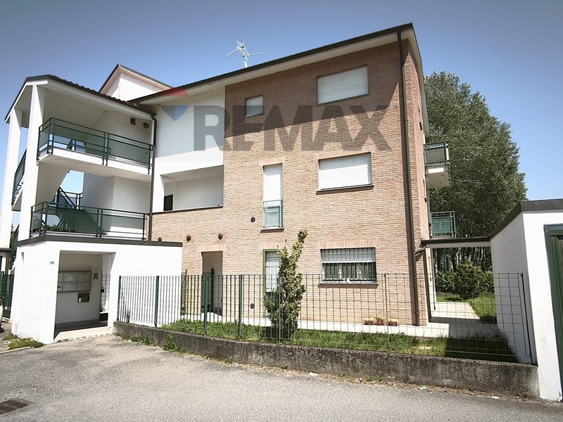 Trilocale in Vendita a San Martino Siccomario, 178'000&euro;, 110 m²