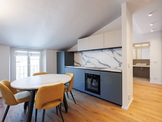 Bilocale in Vendita a Torino, 300'000&euro;, 45 m²