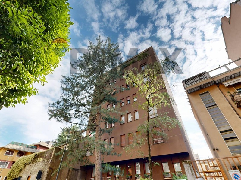 Trilocale in Affitto a Milano, 1'350&euro;, 92 m²