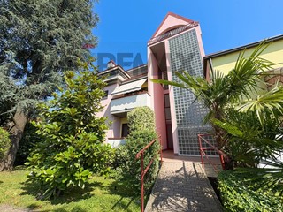Attico in Vendita a Carugate, 520'000&euro;, 175 m²