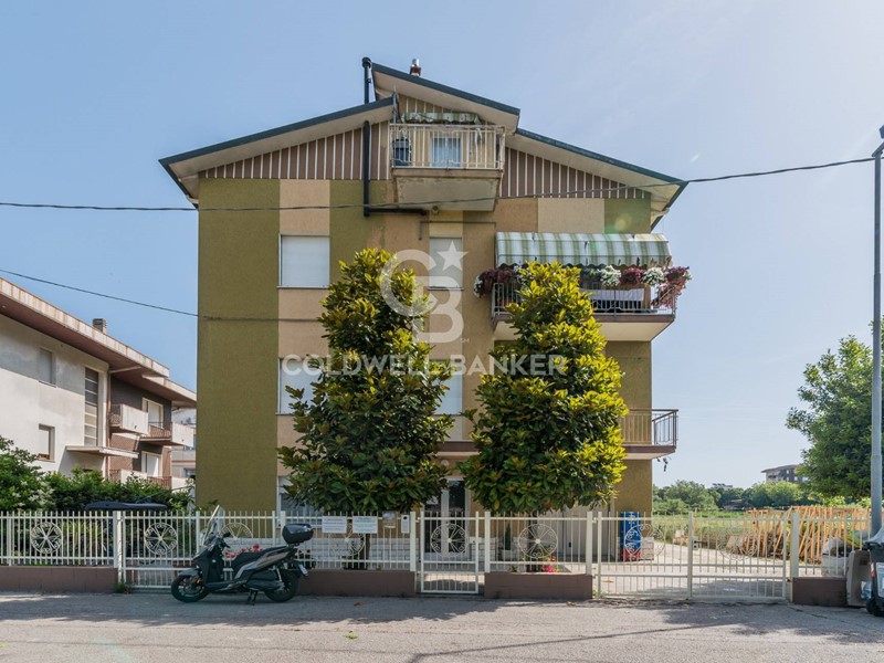Quadrilocale in Vendita a Rimini, 245'000&euro;, 108 m²
