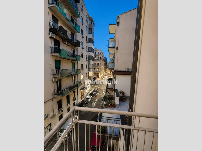 Quadrilocale in Vendita a Catania, 280'000&euro;, 150 m²