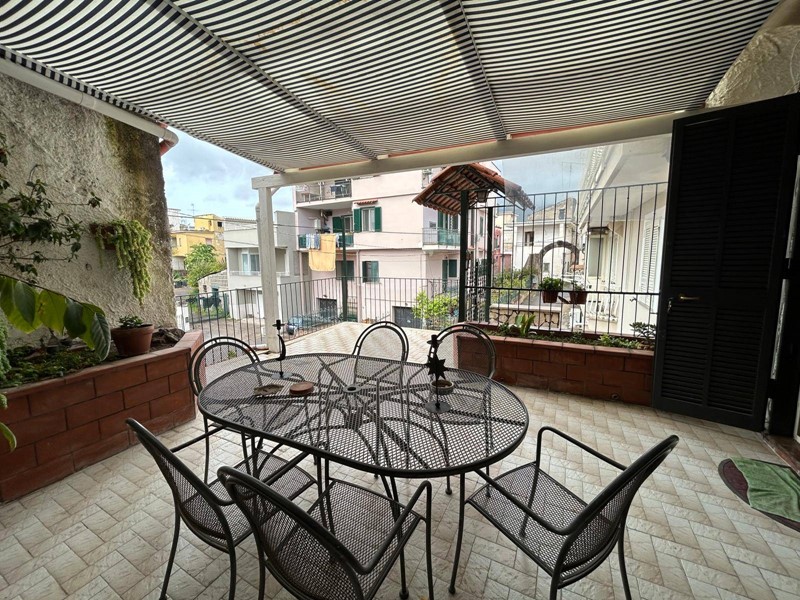Trilocale in Vendita a San Giuseppe Vesuviano, 155'000&euro;, 95 m²