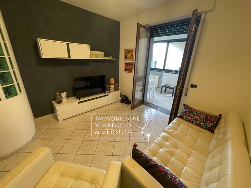 Quadrilocale in Affitto a Viareggio, 750&euro;, 75 m²