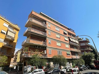 Appartamento in Vendita a Roma, 698'000&euro;, 162 m²