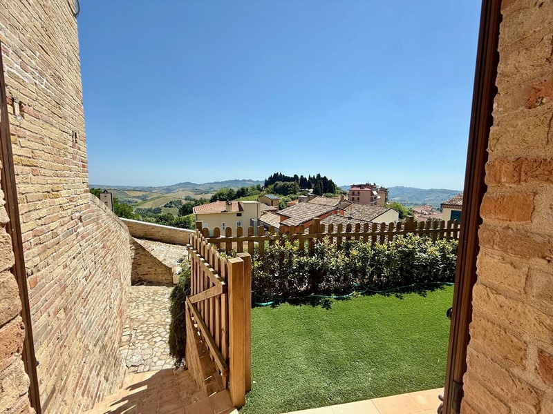 Appartamento in Vendita a Cossignano, 245'000&euro;, 165 m²