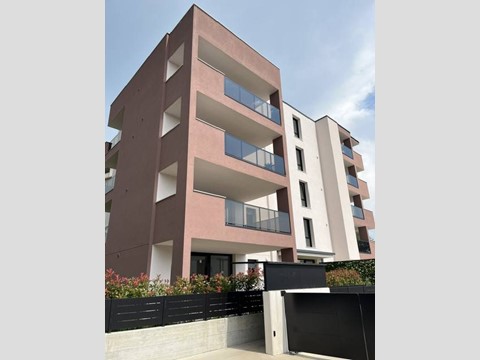 Attico in Vendita a Pordenone, 668'000&euro;, 220 m²