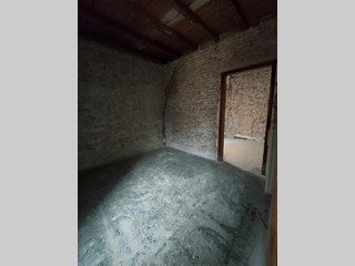 Appartamento in Vendita a Adria, 110'000&euro;, 181 m²
