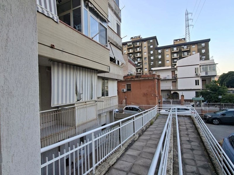 Trilocale in Vendita a Palermo, 175'000&euro;, 120 m²