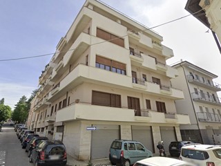 Trilocale in Vendita a L'Aquila, 310'000&euro;, 120 m²