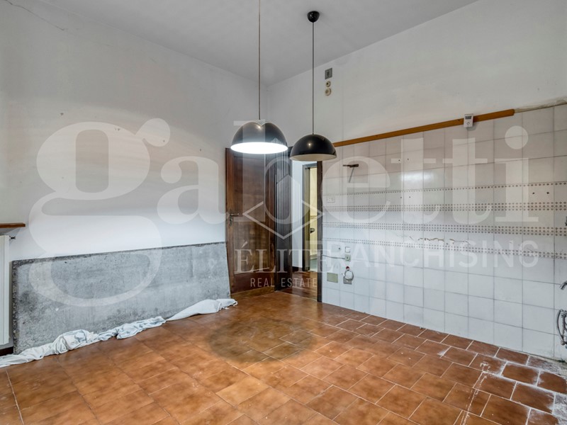 Appartamento in Vendita a Bologna, 620'000&euro;, 160 m², con Box