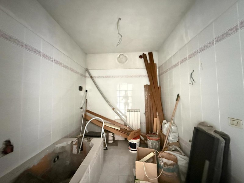 Appartamento in Vendita a Rovato, 210'000&euro;, 240 m²