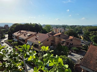 Appartamento in Vendita a Siena, 229'000&euro;, 115 m²