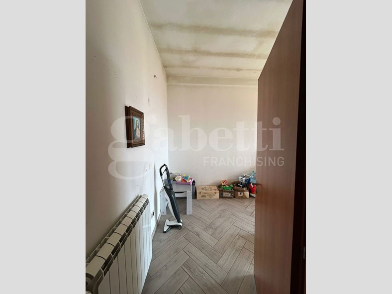 Appartamento in Vendita a Belvedere Marittimo, 98'000&euro;, 150 m²