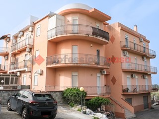 Trilocale in Vendita a San Filippo del Mela, 98'000&euro;, 135 m²