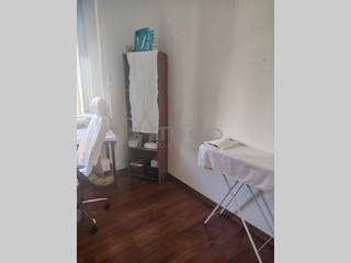 Appartamento in Vendita a Rovigo, zona Centro cittÃ, 500&euro;, 120 m², arredato