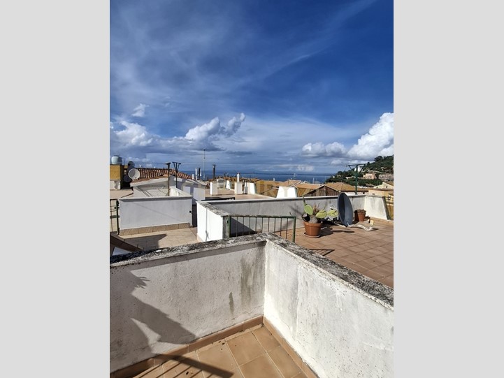 Appartamento in Vendita a Monte Argentario, zona Porto Santo Stefano, 240'000&euro;, 105 m²