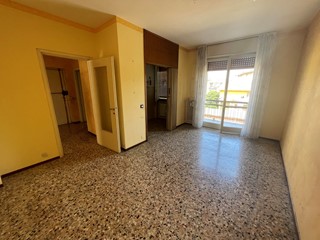 Trilocale in Vendita a Novara, 130'000&euro;, 100 m²