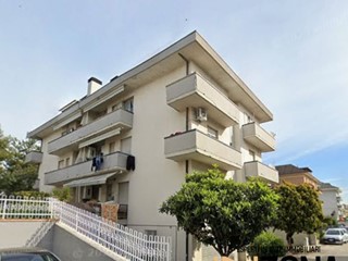 Quadrilocale in Vendita a Teramo, 68'625&euro;, 131 m²